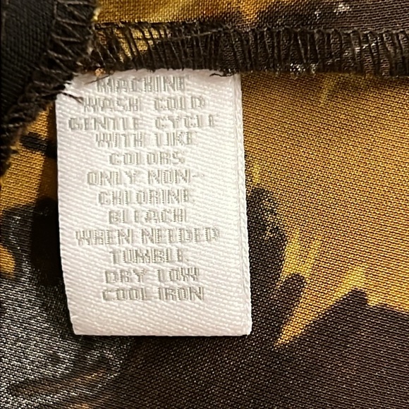 Beautiful top animal & floral print - Picture 11 of 11